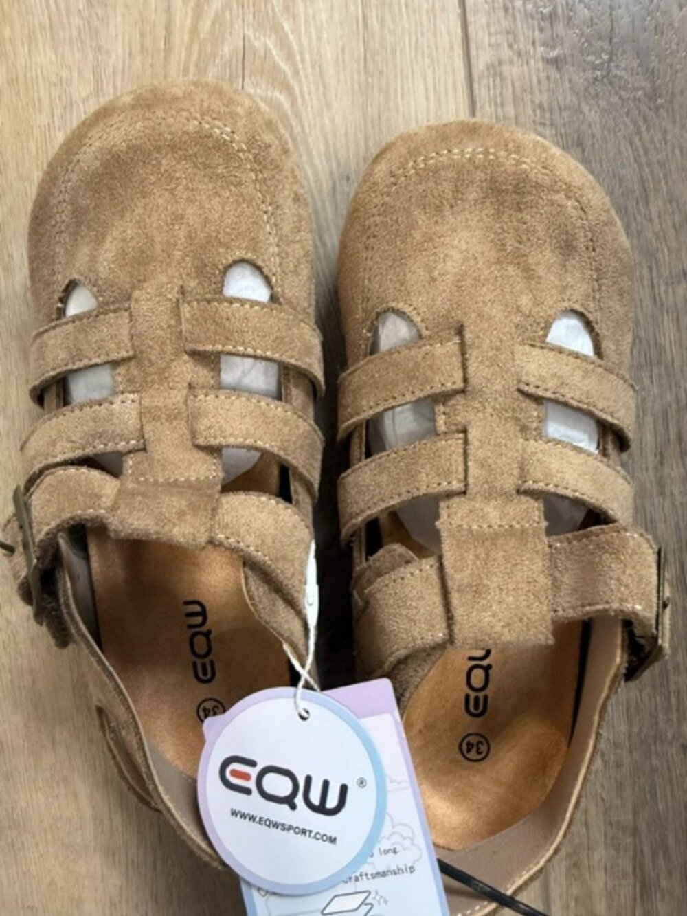 NEW EQW Tan Clog Buckle Sandal Shoes Youth Size 34 (3-3.5)